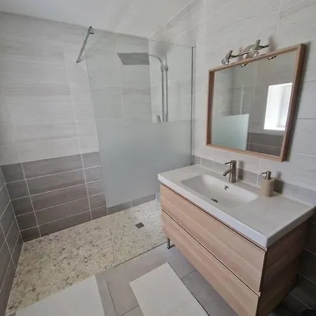 Chez Robert Dom wakacyjny Bromont-Lamothe