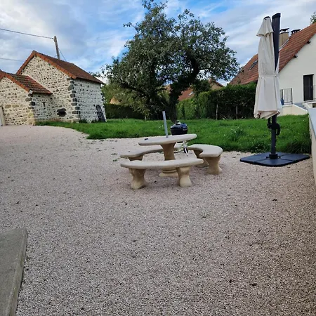 Dom wakacyjny Chez Robert Bromont-Lamothe